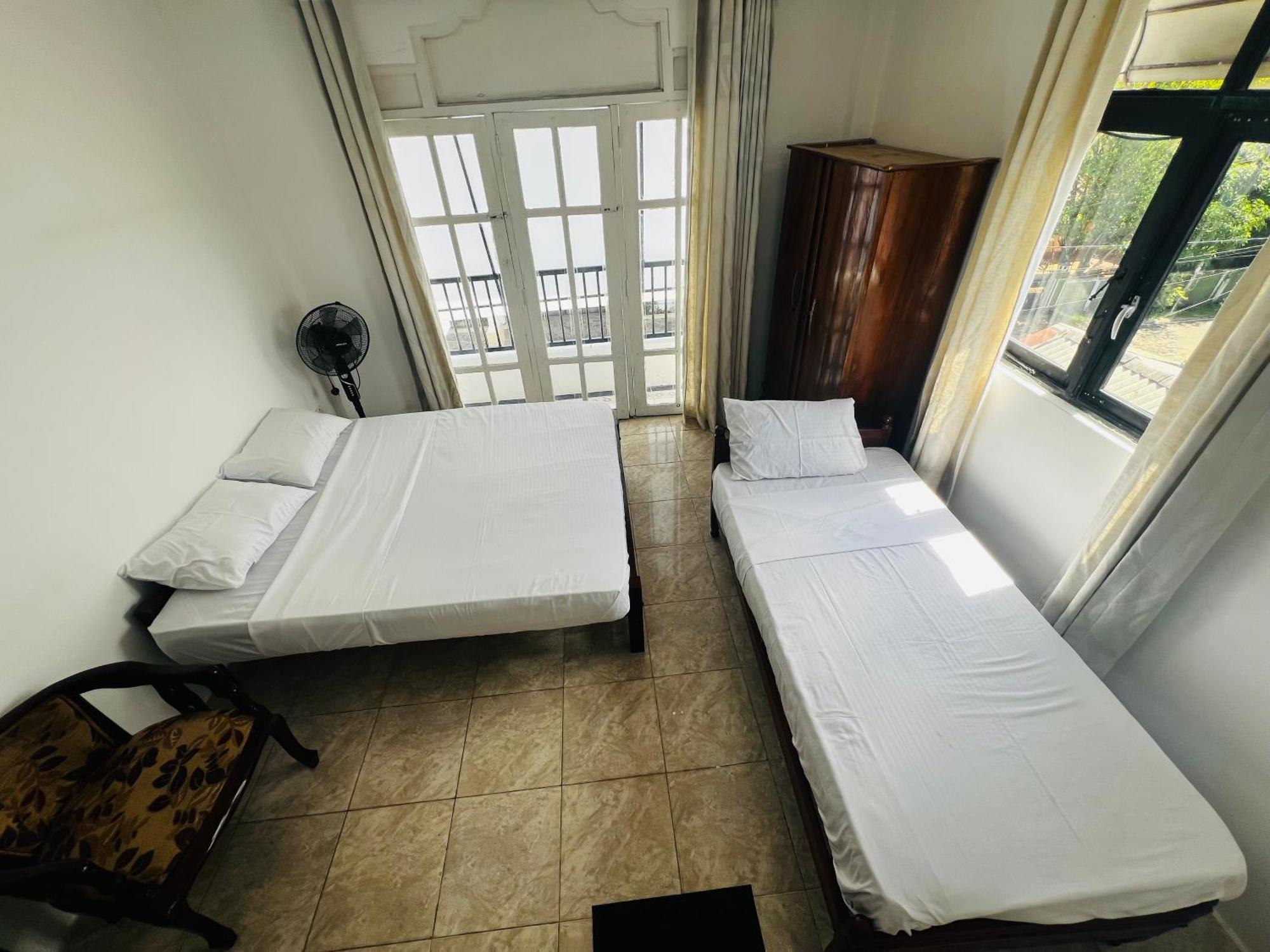 Ramlyn Guesthouse & Restaurant Negombo Luaran gambar